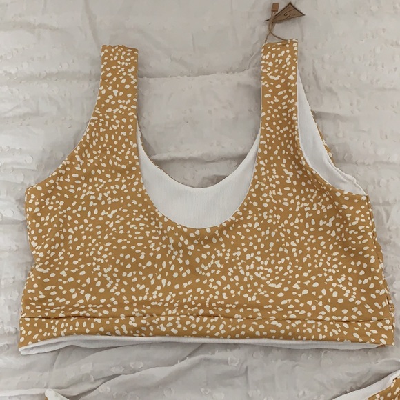 Yellow polka dot bikini - Picture 4 of 7